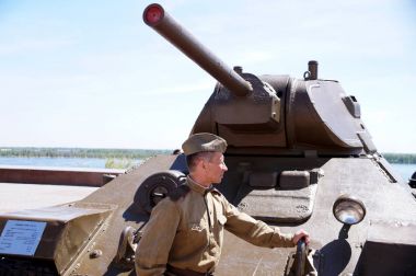 Asker Kızılordu kere İkinci Dünya Savaşı şeklinde 