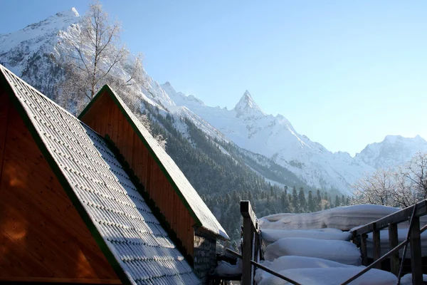 Morning in mountains of Caucasus — Stock Photo, Image