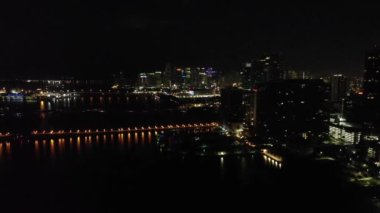 Miami 'de güneş doğarken insansız hava aracı