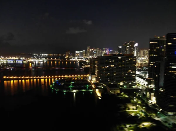 Drone Miami Durante Amanecer Sobre Agua — Foto de Stock