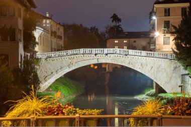 Vicenza gece