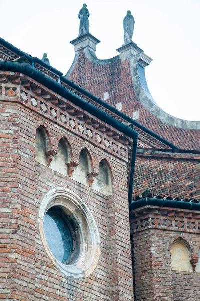 Gothic architecture in Vicenza — Stock Photo, Image