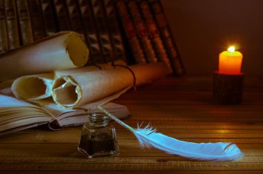Quill'in kalem ve eski kitaplar