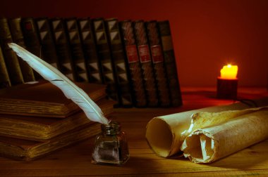 Quill'in kalem ve eski kitaplar