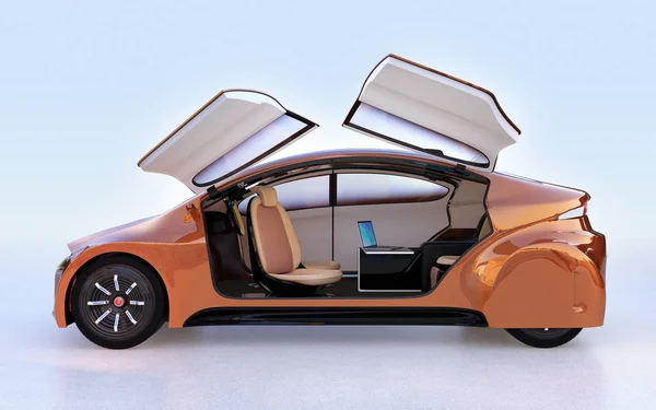 Zijaanzicht van gouden autonome voertuig — Stockfoto