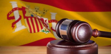 ulusal bayrak, çekiç ve tokmak