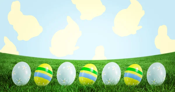 Easter eggs in front of pattern — Stock Photo, Image