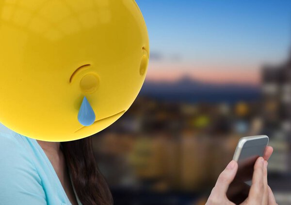 плакать с лицом эмодзи сообщения
.