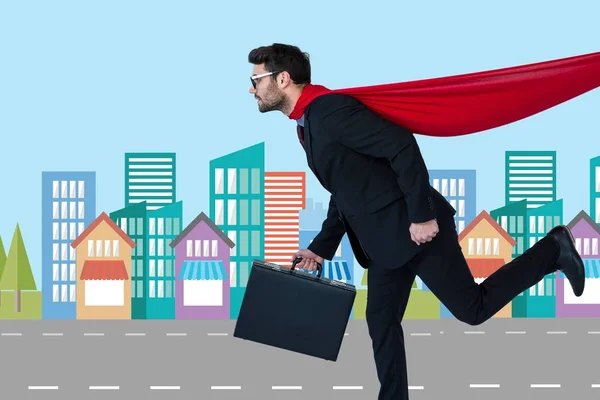 Cyfrowy Obraz kompozytowy biznesmena w kostium superbohatera działa w mieście — Zdjęcie stockowe