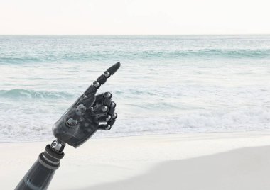 Deniz arka plan ile gösteren bir android Robot el