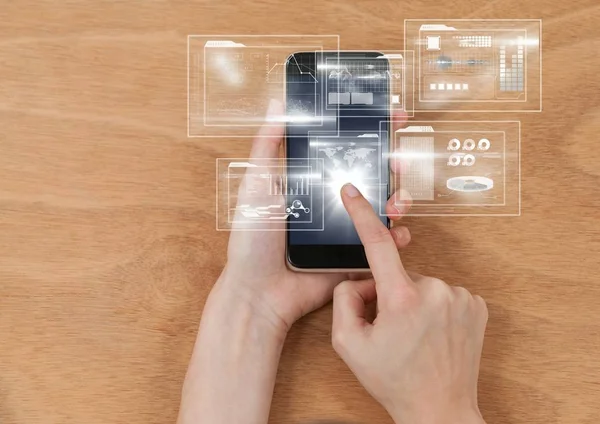 Overhead di mani con telefono e interfaccia bianca con bagliore — Foto Stock