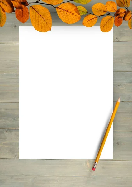 Composietbeeld van papier en pen — Stockfoto