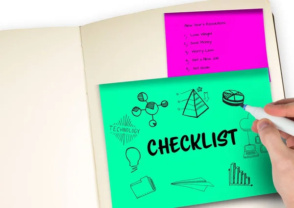 Checklisten-Grafik auf einem Post-it in einem Notizbuch — Stockfoto