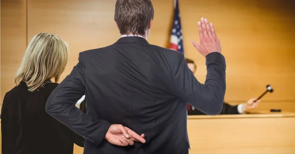 Men swearing in the judge — Stock Photo, Image