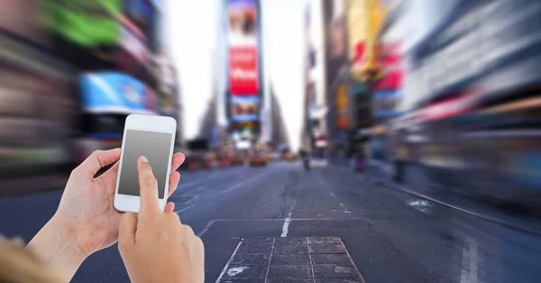 Händer med smart telefon — Stockfoto
