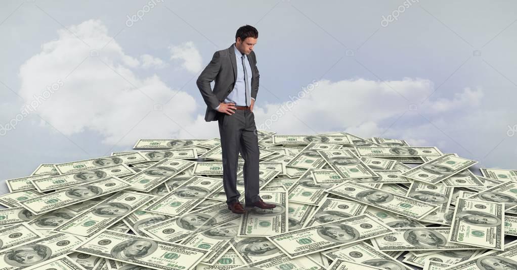 Денежное состояние. Денежное состояние. Миллиардеры мира. Уоррен баффет с деньгами. Человек с деньгами.