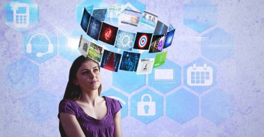 Kadının kafasına uçan paneller dijital bileşik görüntü dijital bileşik