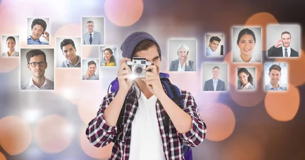 Photographe masculin avec portrait volant — Photo