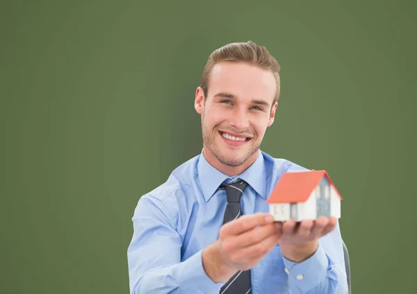 Zakenman model huis houden — Stockfoto