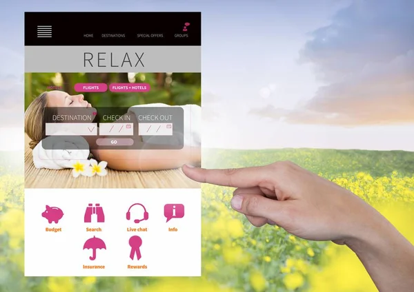 Hand aanraken ontspannen vakantie App Interface met weide — Stockfoto