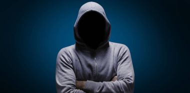 Birçok parçalardan oluşan imge ile silah ayakta hacker geçti 