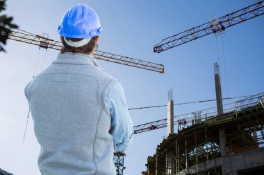 adam kask ayakta başa Görüntüleyici ile