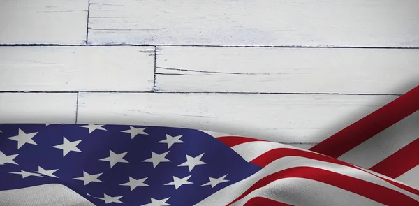 ウッドパネルに対してアメリカ国旗 — ストック写真