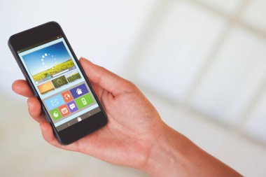 kadın el holding siyah smartphone