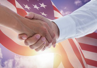 Amerikan bayrağı arka plan karşı el sıkışma