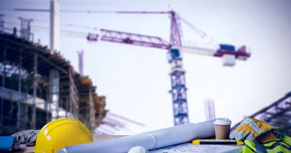 Imagen compuesta de plano panorámico del equipo de arquitectura en la mesa —  Fotos de Stock