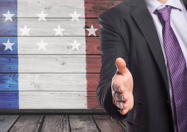 Elini sallayarak iş adamı 