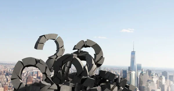 3D Pierre de béton cassé avec symbole Question dans le paysage urbain — Photo