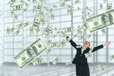 İş kadını para yağmur beyaz arka plan bakarak heyecanlı