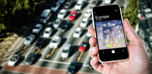 el telefon tutarak Close-Up