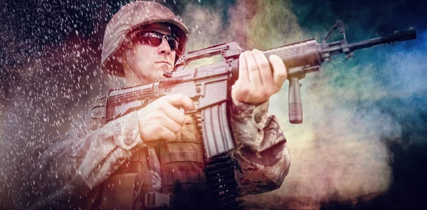 Militaire soldaat gestage te schieten — Stockfoto