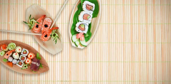Magas, szög, kilátás a friss lazac sushi — Stock Fotó