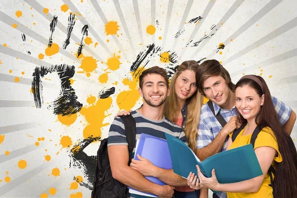 Jovens estudantes felizes segurando pastas — Fotografia de Stock