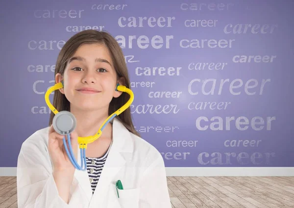 Meisje in artsen kostuum voor carrière belettering — Stockfoto