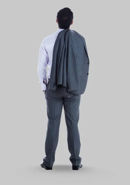 Ο άνθρωπος που στέκεται με γκρίζο φόντο — Φωτογραφία Αρχείου