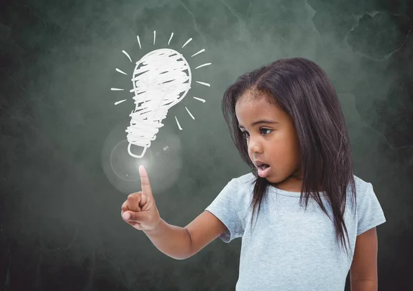 Ragazza toccando lampadina schizzo — Foto Stock