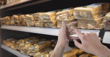 Eller sandviç fotoğraf çekimi