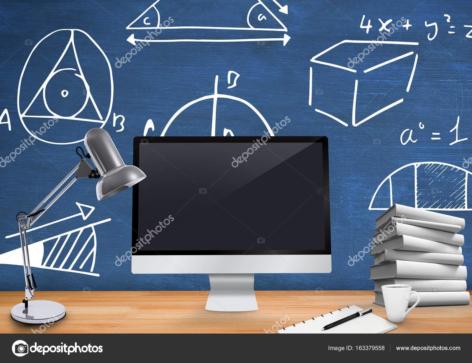 Bureau Ordi Noir : Au premier plan de bureau ordinateur avec tableau noir