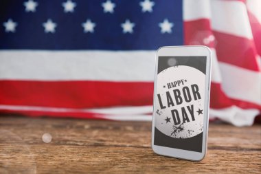 Mutlu İşçi Bayramı metin smartphone cep telefonu ile