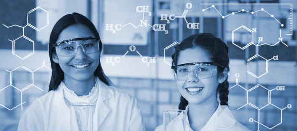 Fórmulas químicas contra colegialas — Foto de Stock