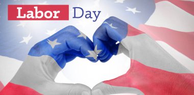 Ellerle kalp yapan kadın 