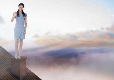 Çatıda duran işkadını 