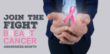 Kadının ellerini götürdü