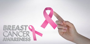 gri arka planı gösteren bir el