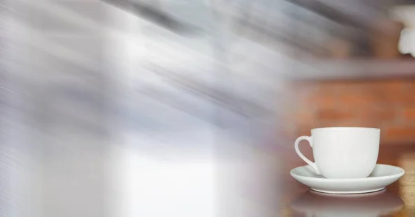 Biała Kawa kubek z niewyraźne — Zdjęcie stockowe