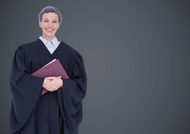 Kitap ile kadın yargıç 